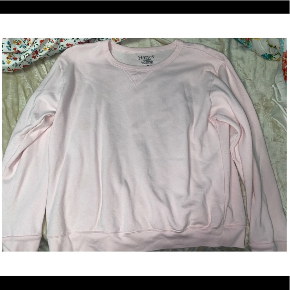 pale pink hanes sweatshirt